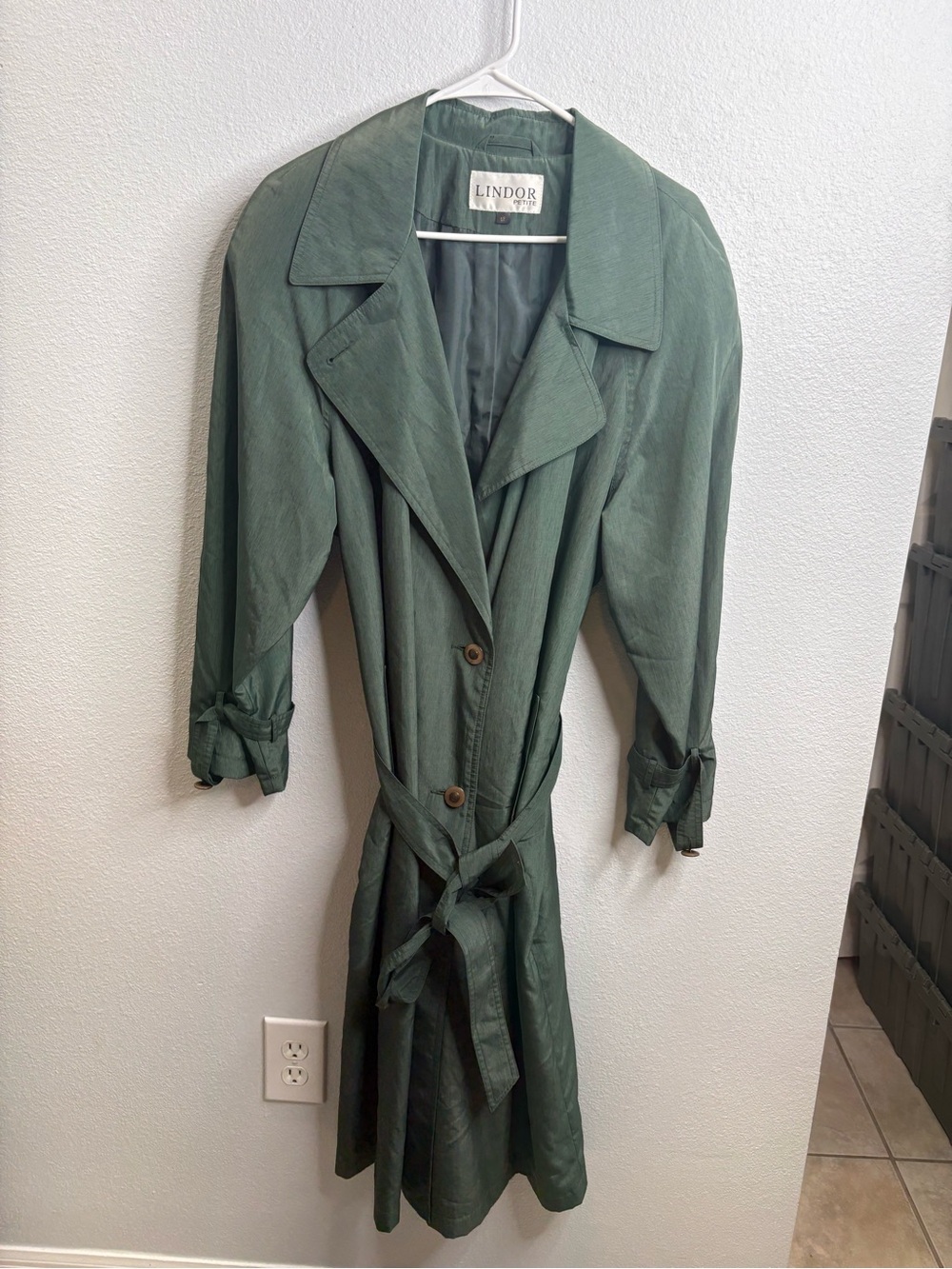 Lindor Petite Size 12 Trench Coat